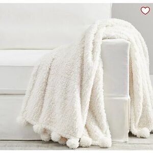 Pottery Barn cozy Pom Pom Sherpa throw Ivory NEW